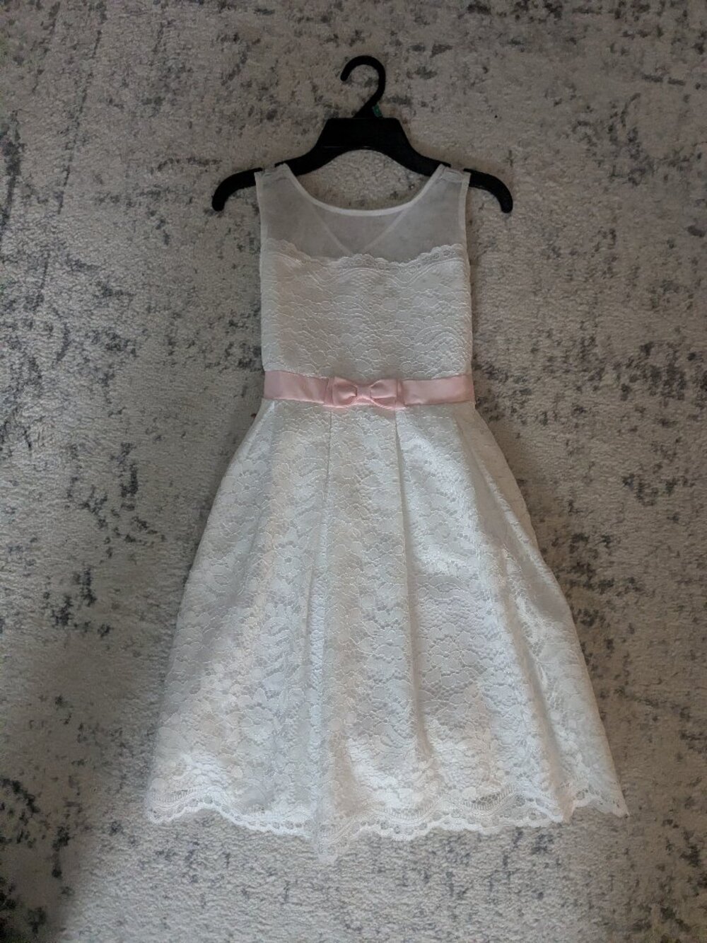 Jona Michelle White Lace Girls Size 8 Party Dress with Pink Bow - Never Worn